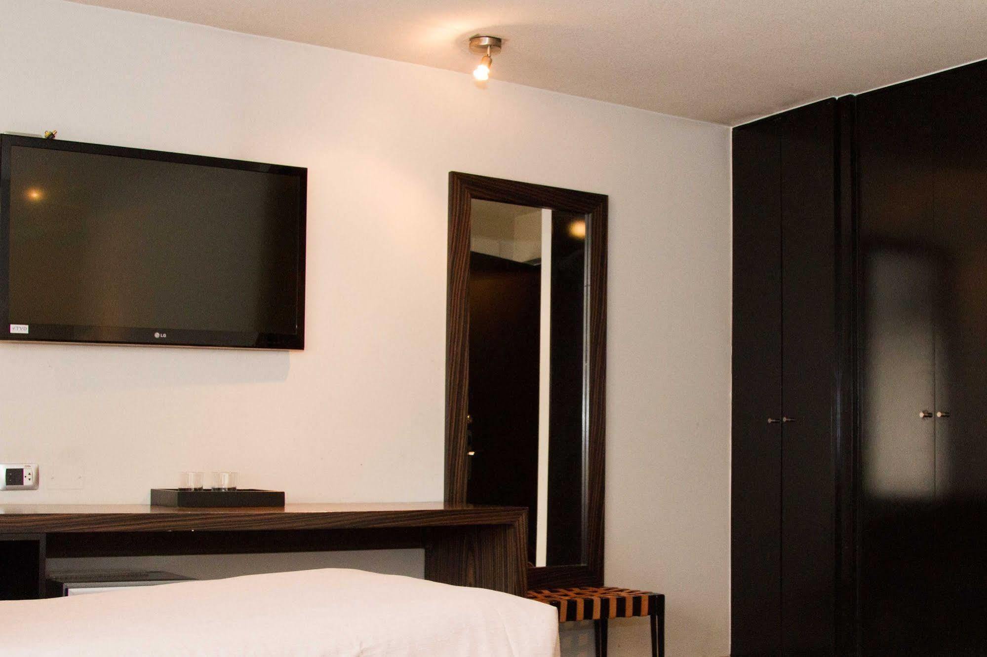 Hotel Gen Santiago Buitenkant foto